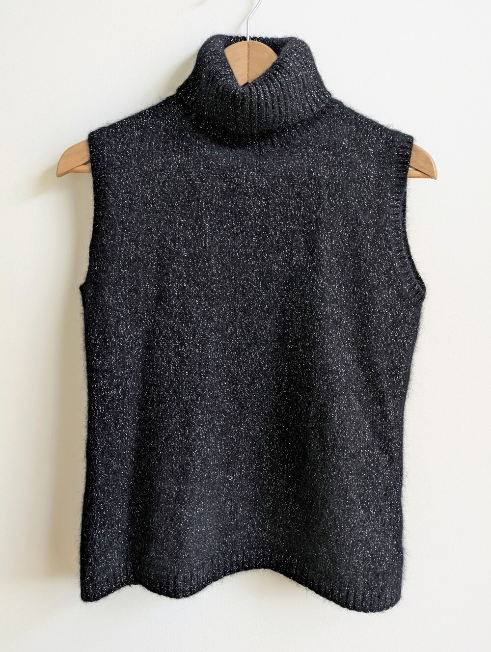 Vintage Wool Angora Soft Sleeveless Turtleneck Sweater Top Black Metallic Large